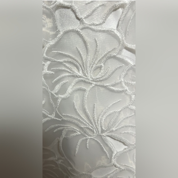 NWT Size 2 Monique Lhuillier White Organza Lace Puff Sleeve Dress - Picture 8 of 11